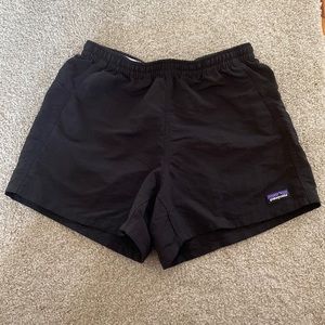 Woman’s Patagonia Baggies shorts